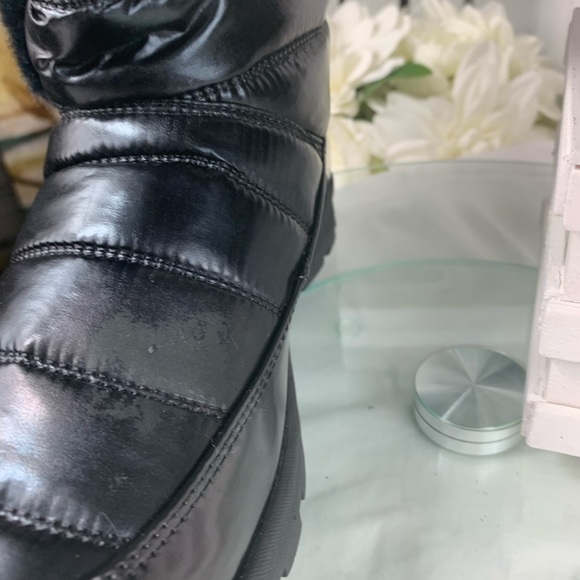 Cheeks Tony Little Womens Puffer Boot. - Picture 3 of 9